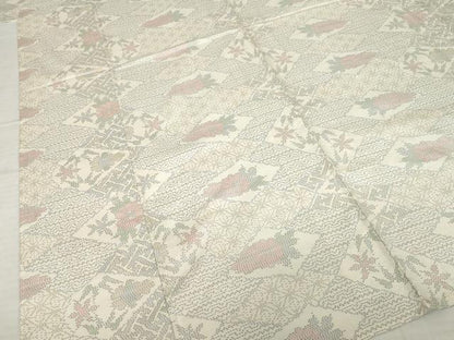 平和屋着物▽本場大島紬 白大島 松皮菱花文 正絹 逸品 AABG8596ck