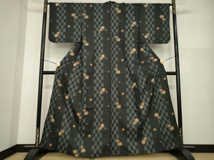 平和屋着物▽小紋 単衣 楓文 黒地 洗える着物 AABG8600ck