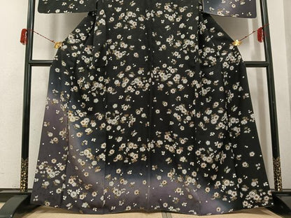 平和屋着物●訪問着　辻が花　暈し染め　黒地　金彩　正絹　逸品　AABG9021ph