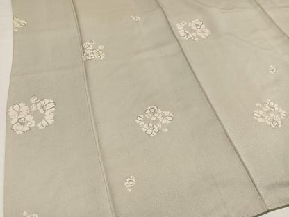 平和屋着物●上質な小紋　舞桜文　銀彩　正絹　逸品　AABG9038ph