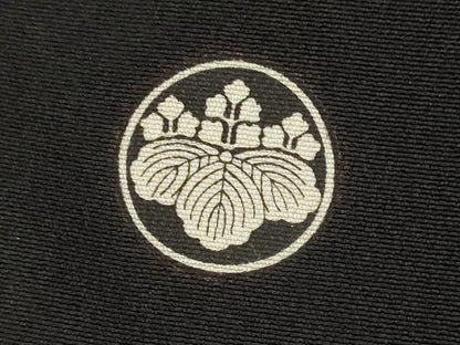 平和屋着物■豪華黒留袖　作家物　駒刺繍　風景草花文　暈し染め　金彩　正絹　逸品　AABG9371st