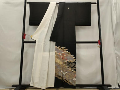 平和屋着物■豪華黒留袖　駒刺繍　流水比較花松文　金彩　正絹　逸品　AABG9393st