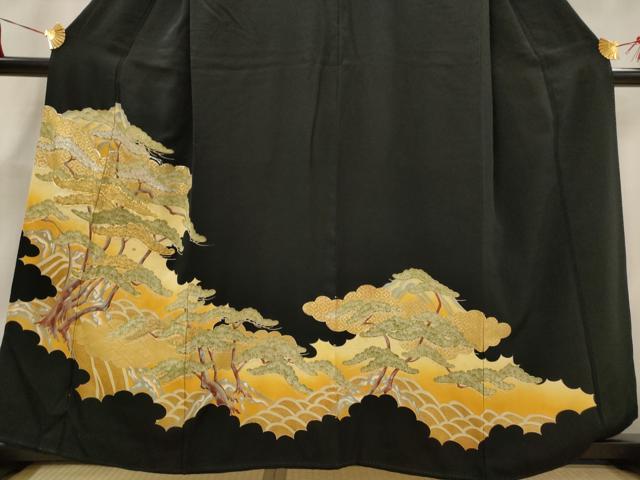 平和屋着物■豪華黒留袖　駒刺繍　笠松文　金彩　金銀糸　正絹　逸品　AABG9412st