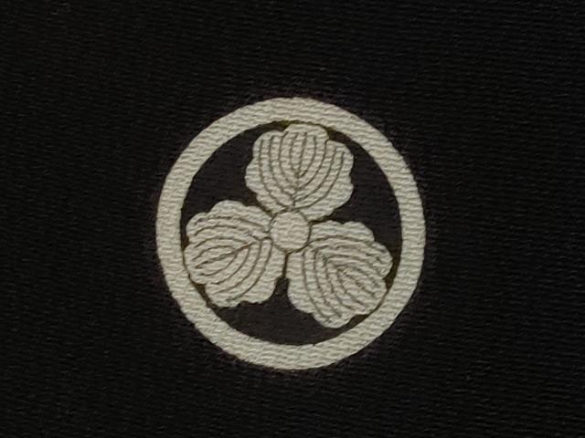 平和屋着物■豪華黒留袖　駒刺繍　花鳥丸文　金彩　銀糸　正絹　逸品　AABG9504st