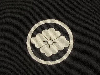 平和屋着物■豪華黒留袖　総刺繍　駒刺繍　扇面花文　金糸　正絹　逸品　AABG9518st