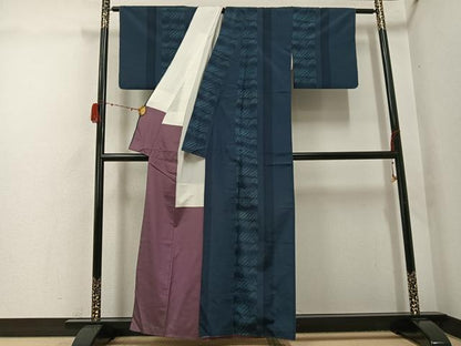 平和屋着物●本場大島紬　100亀甲　間道　正絹　逸品　AABG9547ph