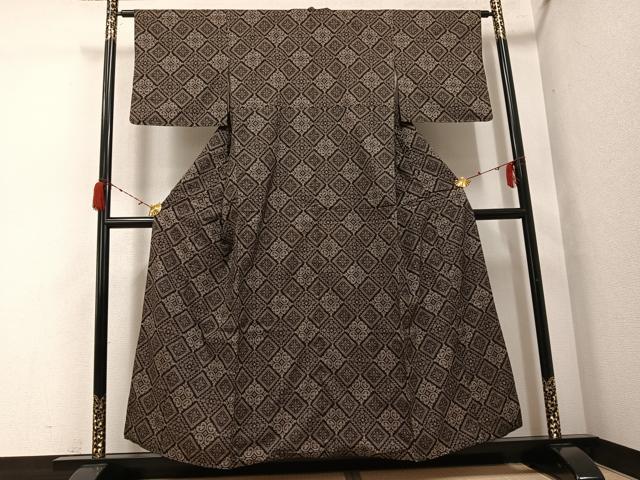 平和屋着物●本場大島紬　一元7マルキ　花菱文　小田急百貨店扱い　正絹　逸品　AABG9551ph