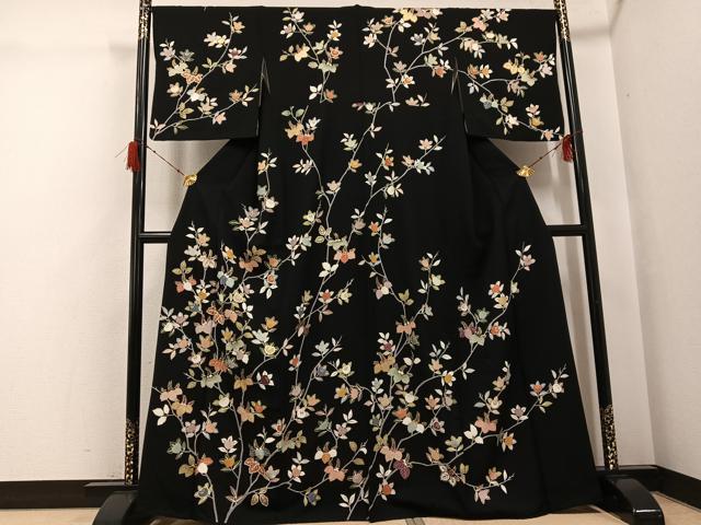 平和屋着物●訪問着　桐　橘　黒地　金彩　正絹　逸品　AABG9582ph