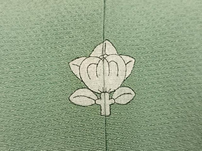 平和屋着物●清次郎　手描き　色無地　枝花文　山葵色　正絹　逸品　AABG9587ph