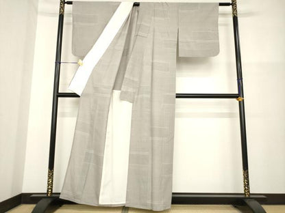 平和屋着物▽本場大島紬 単衣 白大島 9マルキ 150亀甲 段違い文様 正絹 逸品 AABG9676ck