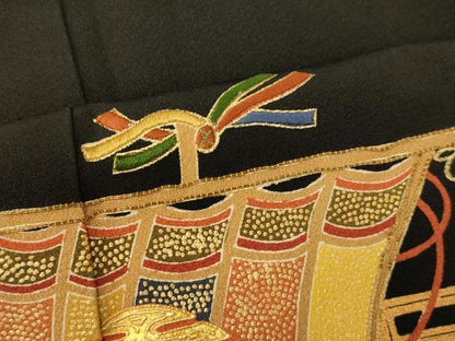 平和屋着物■豪華黒留袖　駒刺繍　飛鶴宝船文　金糸　金彩　正絹　逸品　AABG9795fw