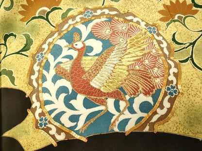 平和屋着物■豪華黒留袖 駒刺繍 鳳凰更紗花文 金糸 金彩 正絹 逸品 AABG9804fw