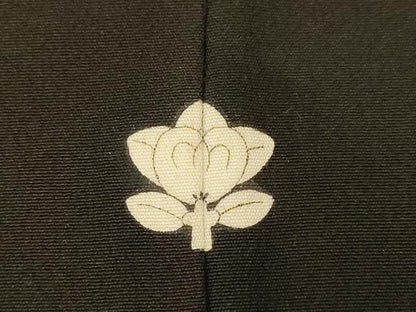 平和屋着物■豪華黒留袖 駒刺繍 鳳凰更紗花文 金糸 金彩 正絹 逸品 AABG9804fw