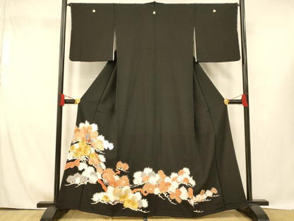 平和屋着物■豪華黒留袖　刺繍　枝松文　金彩　金銀糸　正絹　逸品　AABG9835fw