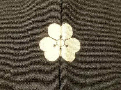 平和屋着物■豪華黒留袖　刺繍　枝松文　金彩　金銀糸　正絹　逸品　AABG9835fw