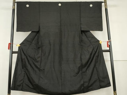 平和屋着物●男性　黒紋付　紬地　正絹　逸品　AABG9869cs