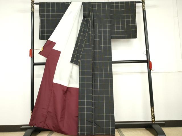 平和屋着物●本場縞大島紬　格子　黒地　正絹　逸品　AABG9871cs