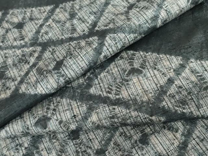 平和屋着物●上質な紬　絞り　菱斜縞　正絹　逸品　AABG9913cs