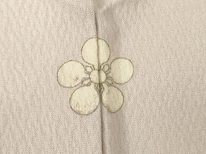 平和屋着物●上質な色無地　刺繍　舞花文　牡丹鼠色　正絹　逸品　未使用　AABG9915cs