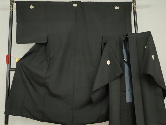 平和屋着物●男性　黒紋付　羽織セット　紬地　正絹　逸品　AABG9945cs