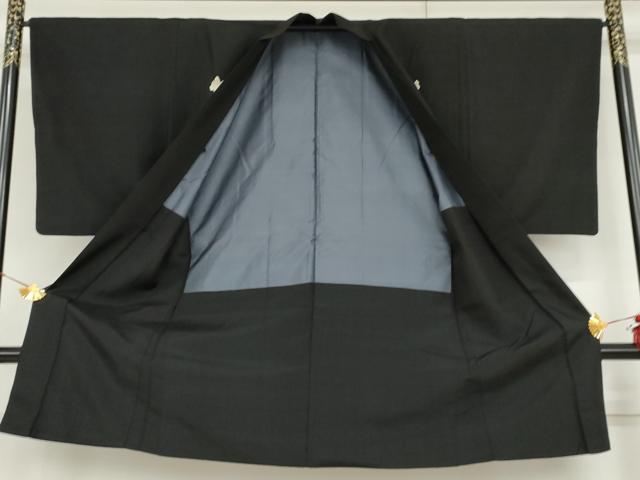 平和屋着物●男性　黒紋付　羽織セット　紬地　正絹　逸品　AABG9945cs