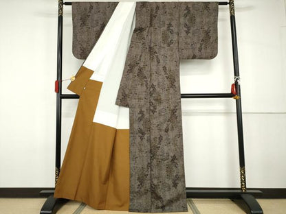 平和屋着物●本場大島紬　古代染色純泥染　一元7マルキ　手織り　枝花文　鈴乃屋扱い　証紙付き　石原正宏作　正絹　逸品　AABG9972cs