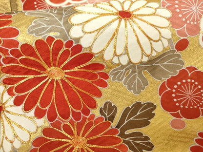 平和屋着物●豪華振袖・長襦袢(袷・半衿刺繍)セット　駒刺繍　雲取り流水枝花文　金彩　松坂屋扱い　正絹　逸品　AABG9973cs