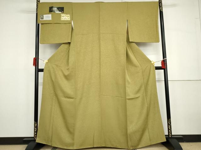 平和屋着物●上質な色無地　青朽葉色　夢双紙　さが美扱い　反端付き　丹後ちりめん　正絹　逸品　AABG9998cs