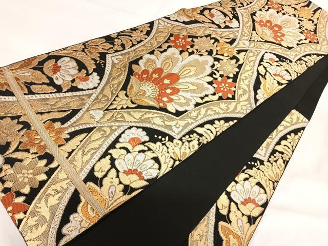 平和屋着物◎六通柄 本袋帯 唐織 飾花文 黒地 金糸 正絹 逸品 AABH0193yx
