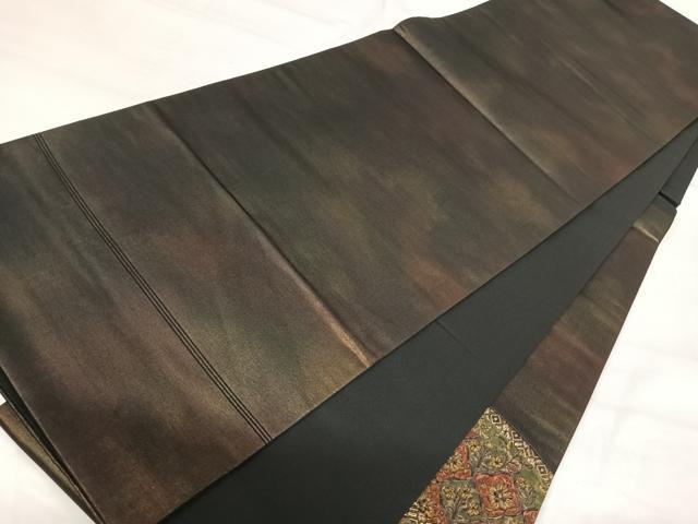 平和屋着物◎太鼓柄袋帯　切嵌　草花文　黒地　金糸　正絹　逸品　AABH0343yx
