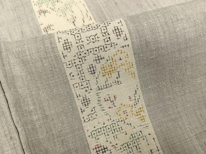 平和屋着物●本場結城紬　重要無形文化財　100亀甲　草花間道　正絹　逸品　未使用　AABH0411ph