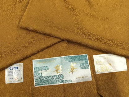 平和屋着物●上質な色無地　堅牢染　黄土色　反端付き　正絹　逸品　未使用　AABH0451ph
