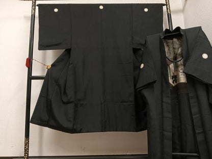 平和屋着物●男性　黒紋付・羽織セット　正絹　逸品　AABH0452ph