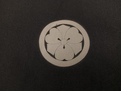 平和屋着物●男性　黒紋付・羽織セット　正絹　逸品　AABH0452ph