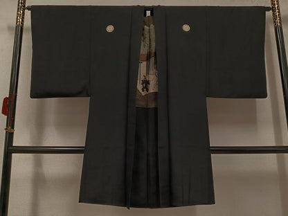 平和屋着物●男性　黒紋付・羽織セット　正絹　逸品　AABH0452ph