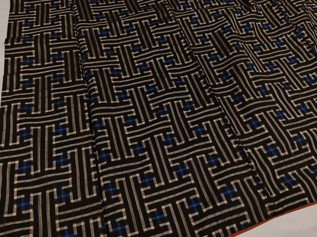 平和屋着物●本場大島紬　龍郷絣　秋名バラ　正絹　逸品　AABH0454ph