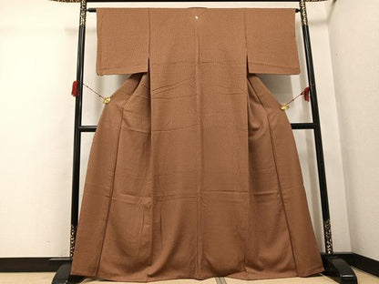 平和屋着物●上質な色無地　胡桃色　正絹　逸品　AABH0467ph