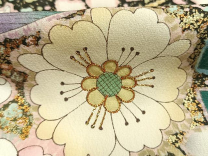 平和屋着物●豪華振袖　駒刺繍　辻が花　暈し染め　黒地　金彩　正絹　逸品　AABH0483fy