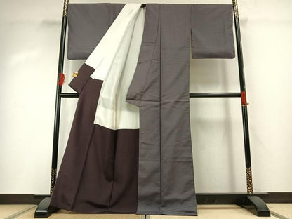 平和屋着物●上質な紬　色無地　煤色　正絹　逸品　AABH0500fy
