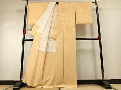 平和屋着物●上質な色無地　草葉地紋　蜂蜜色　正絹　逸品　AABH0512fy