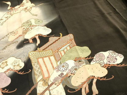 平和屋着物●アンティーク　大正ロマン　黒留袖　駒刺繍　飛鳥御所車松文　暈し染め　金彩　正絹　逸品　AABH0628fy