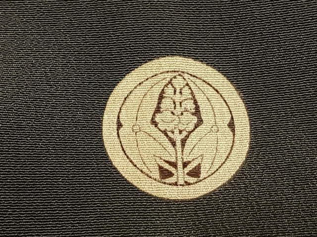 平和屋着物●アンティーク　大正ロマン　黒留袖　駒刺繍　飛鳥御所車松文　暈し染め　金彩　正絹　逸品　AABH0628fy