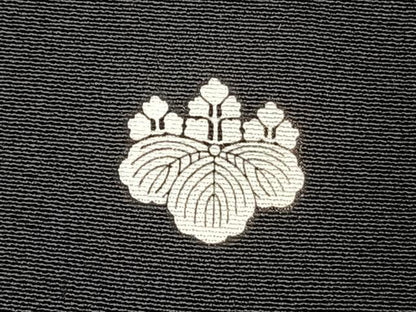 平和屋着物●豪華黒留袖　作家物　花鳥文　金彩　正絹　逸品　未使用　AABH0651fy