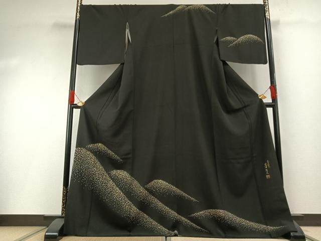 平和屋着物●日本舞踊家 岩井流宗元　岩井友見　訪問着　風景文　黒地　金彩　正絹　逸品　AABH0664fy