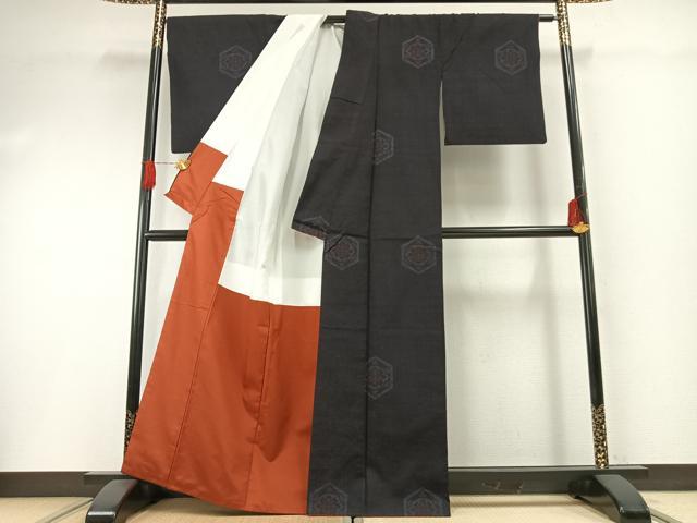 平和屋着物●本場結城紬　重要無形文化財　80亀甲　亀甲花文　飛び亀甲柄　正絹　逸品　AABH0667fy