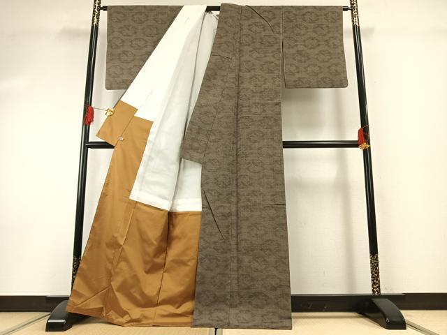 平和屋着物●結城紬　おく玉　手織　80亀甲　有栖川文様　さが美扱い　証紙付き　正絹　逸品　AABH0695fy