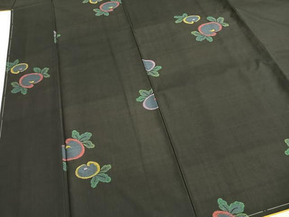 平和屋着物●本場大島紬　カタス9マルキ　地空き　草花文　黒地　正絹　逸品　未使用　AABH0696fy