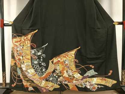 平和屋着物●創業460年・千總　黒留袖　駒刺繍　熨斗花鳥文　金彩　高島屋扱い　正絹　逸品　AABH0717fy