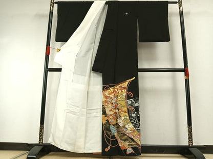 平和屋着物●創業460年・千總　黒留袖　駒刺繍　熨斗花鳥文　金彩　高島屋扱い　正絹　逸品　AABH0717fy