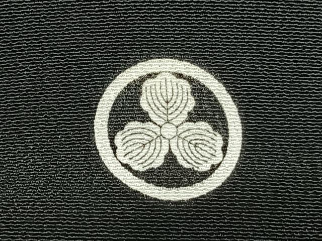 平和屋着物●創業460年・千總　黒留袖　駒刺繍　熨斗花鳥文　金彩　高島屋扱い　正絹　逸品　AABH0717fy 平和屋着物○創業460年・千總 黒留袖 駒刺繍 熨斗花鳥文